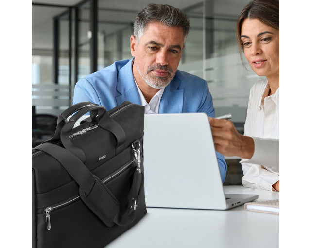 Torba na laptopa 15,6"-16,2" Hama Ultimate z logo firmy w LazyStore!