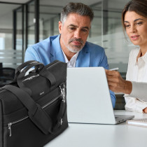 Torba na laptopa 15,6"-16,2" Hama Ultimate z logo firmy w LazyStore!