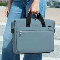 Torba na laptopa 15,6"-16,2" Hama Ultimate z logo firmy w LazyStore!