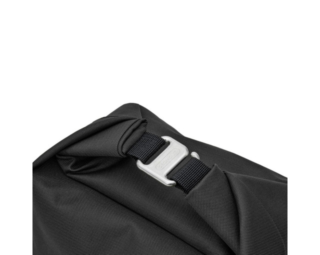 Torba termoizloacyjna Black+Blum z logo firmy w LazyStore!