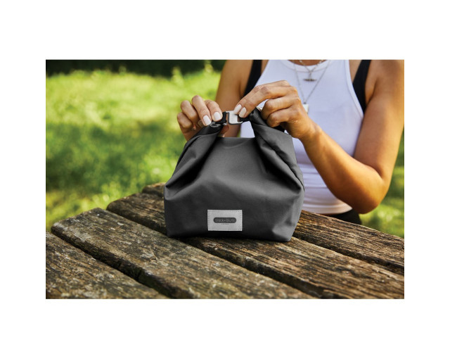 Torba termoizloacyjna Black+Blum z logo firmy w LazyStore!