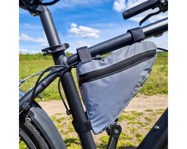 Torba rowerowa | Danyell z logo firmy w LazyStore!