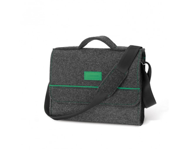 Filcowa torba na laptopa z logo firmy w LazyStore!