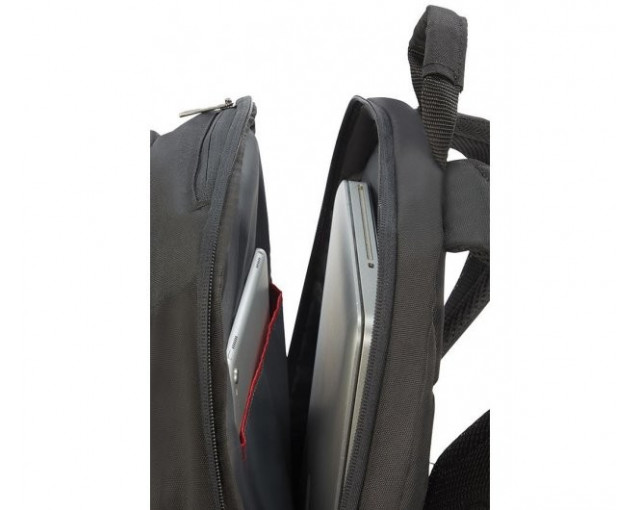 Plecak na laptopa Samsonite Guardit 2.0 L 17.3" czarny z logo firmy w LazyStore!